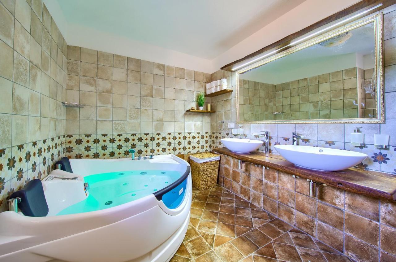 Вилла Stone Mill House Vrh  Экстерьер фото