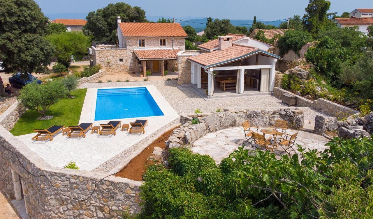 Вилла Stone Mill House Vrh  Экстерьер фото